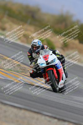 media/Jan-15-2023-SoCal Trackdays (Sun) [[c1237a034a]]/Turn 3 (1115am)/